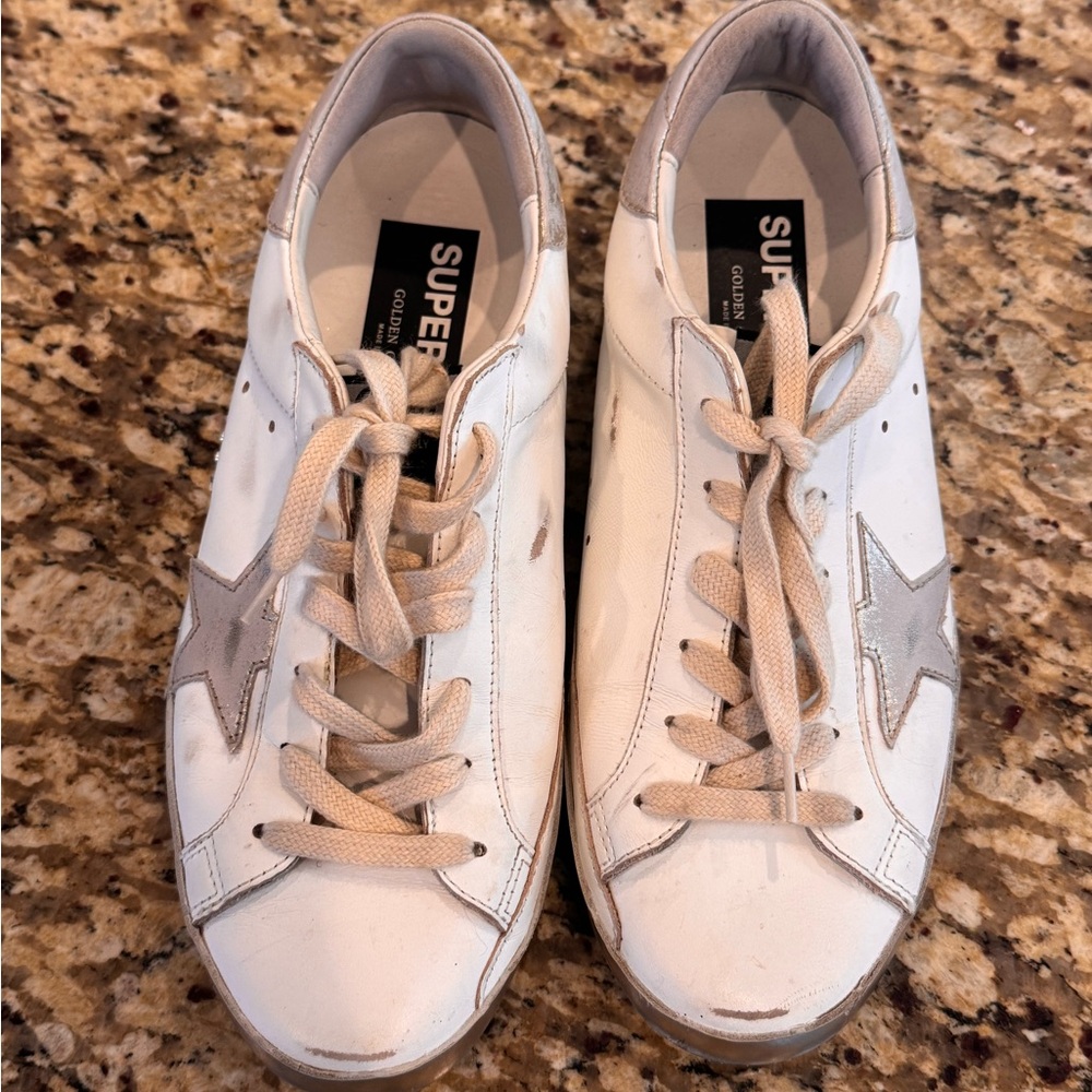 Golden Goose Superstar sneaker